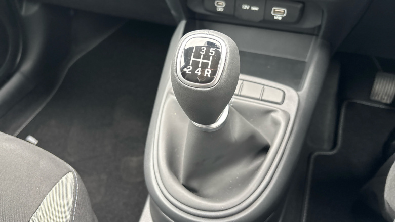 Hyundai i10 1.0 [63] Advance 5dr [Nav] Petrol Hatchback